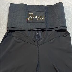 Curves by Yeraldy Black Waist Trainer Leggings